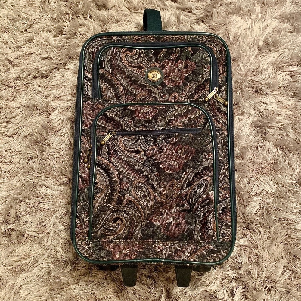 Leisure International Vintage Carry On